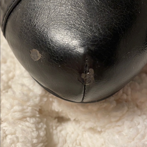 FERGIELICIOUS BLACK HEELS - Picture 4 of 4